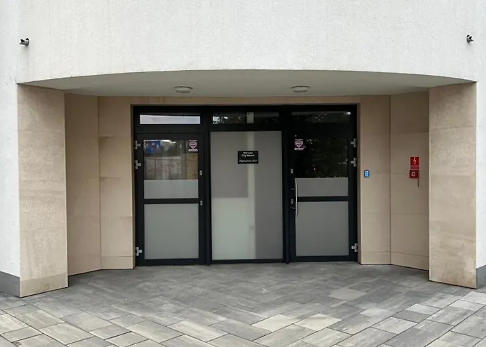 Royal Entire - Haven